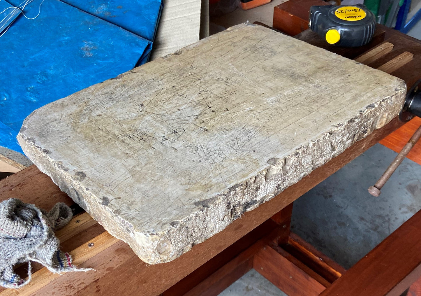 Paring (Litho) Stone
