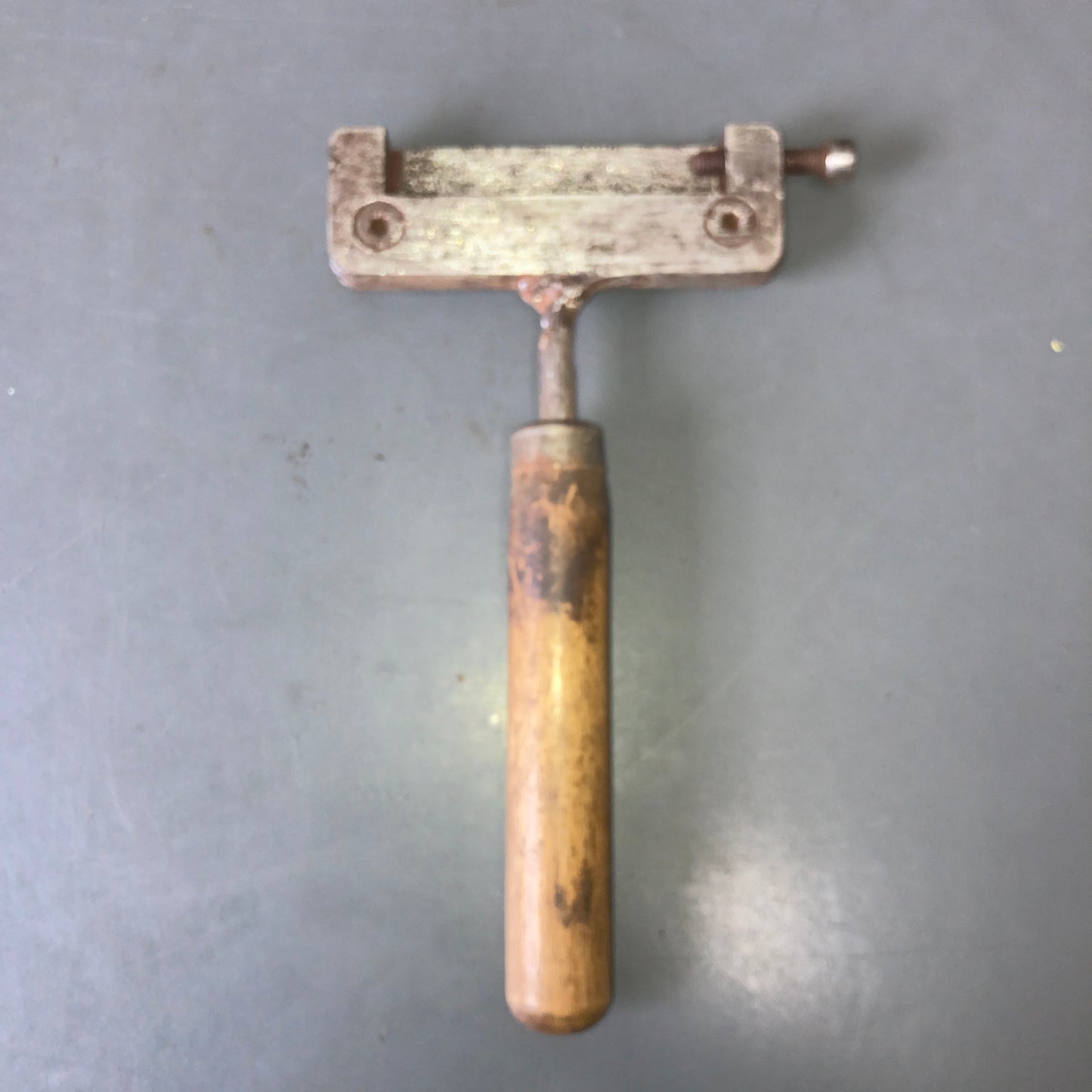 Single Line Type Holder 3"