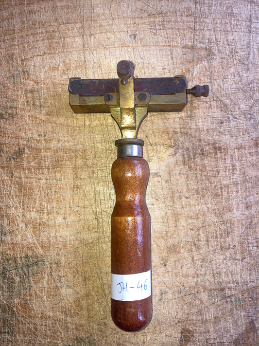 Type Holder