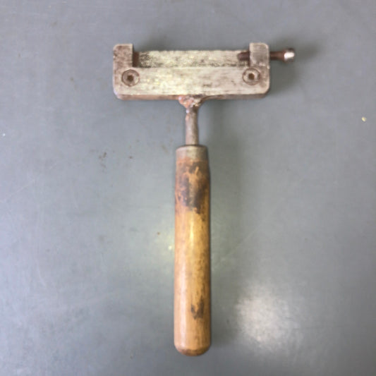 Single Line Type Holder 3"