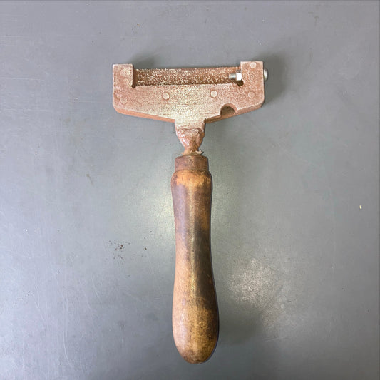 Single Line Type Holder 3"